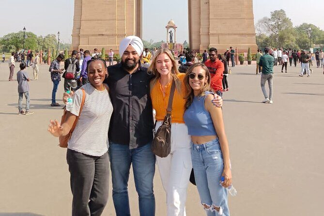 Private Old and New Delhi Sightseeing Tour - What to Expect at Each Stop