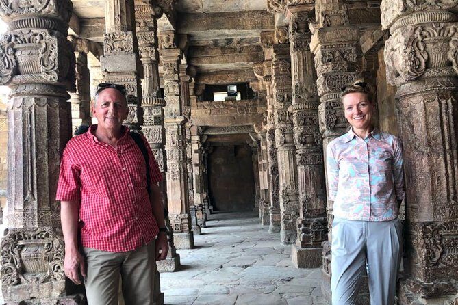 Private Old and New Delhi Tour in 8 Hours With Entrances and Lunch - The Experience of Traveling in Delhi