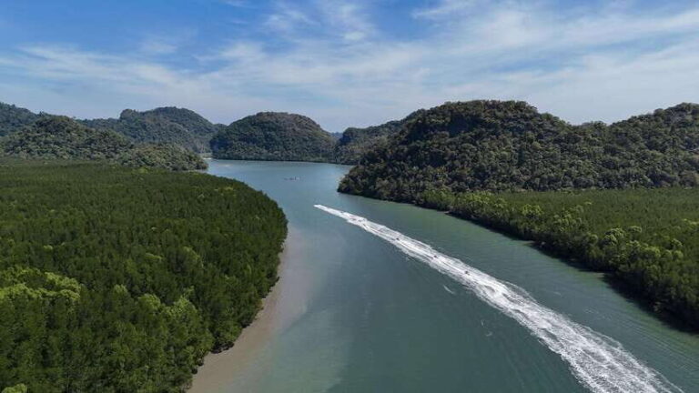 (PRIVATE) Platinum Package Jet Ski Tour Langkawi, Red Ray - What It Means for You