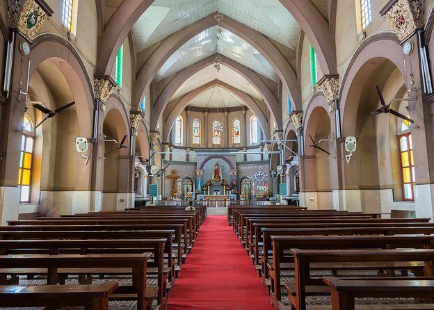 Private Portuguese Heritage Tour: Se Cathedral, Basilica of Bom Jesus and Dona Paula Beach in Goa - A Deep Dive into the Heritage Tour Experience