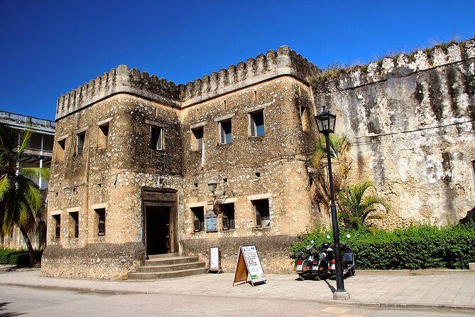 Private Stone Town Half Day Tour - Detailed Tour Breakdown