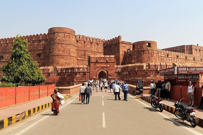 Private Taj Mahal & Agra Fort Guided Tour from Delhi - The Value of Guided, Private Tours