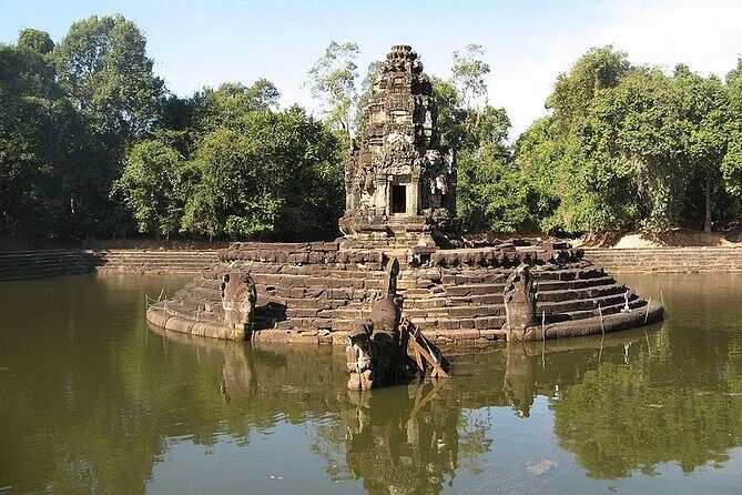 Private Taxi Siem Reap to Phnom Penh, Reliable Friendly Drivers - What Makes This Private Taxi Service Stand Out?
