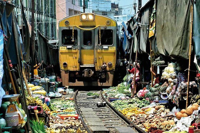Private Tour: Amphawa Floating Market & Maeklong Railway Market - The Sum Up