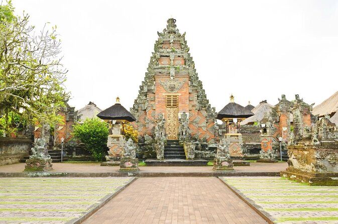 Private Tour: Batuan Temple, Tegenungan Waterfall, Elepahant Cave Free transport - The Practicalities and Value