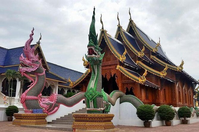 Private tour Chiang Dao cave ,Temples,Sticky waterfall - Practical Details and Tips