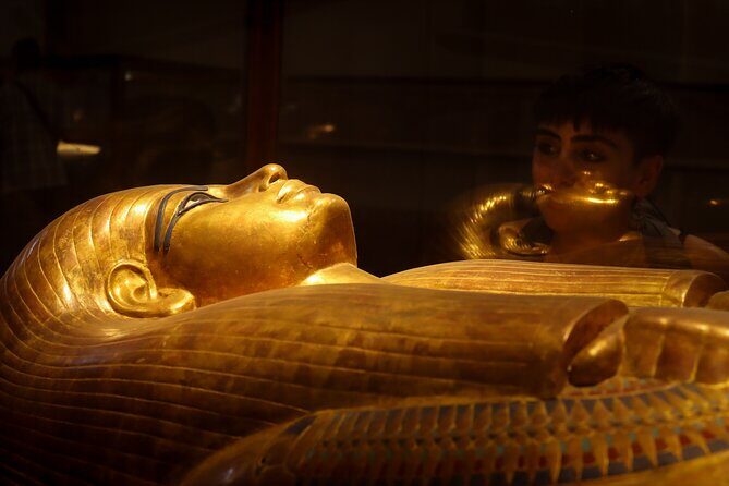 Private Tour: Discover Giza Pyramids, Sphinx & Egyptian Museum - A Deep Dive into the Tour Experience