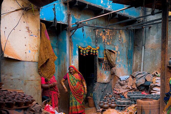 Private Tour in Mumbai Slum with Sightseeing - The Value of the Experience