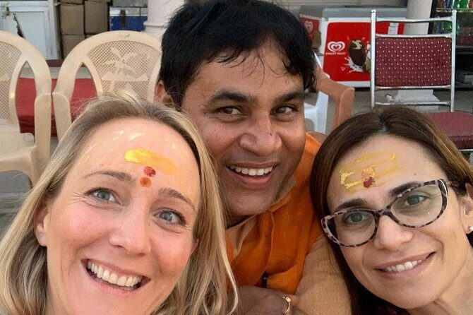 Private tour of Varanasi with official tour guide - Authenticity and Authentic Experiences