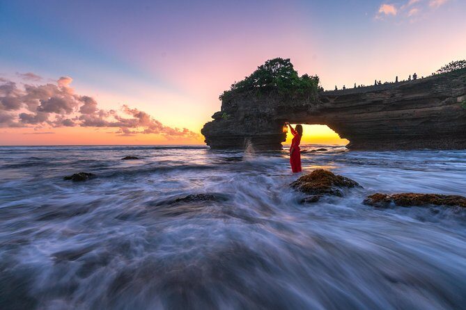 Private Tour: Tanah Lot at Sunset - A Deep Dive into the Experience