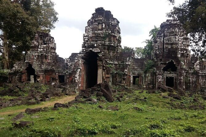 Private transfer by Car & Minivan from Siem Reap to Phnom Penh - Who Will Love This Service?