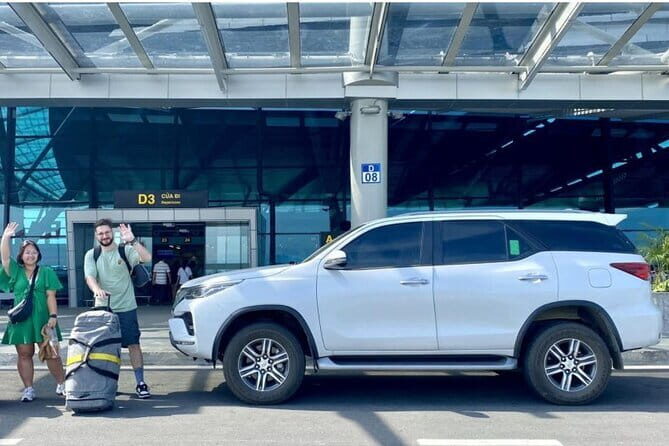 PRIVATE TRANSFER Da Nang Airport to/from Da Nang & Hoi An hotels - The Sum Up