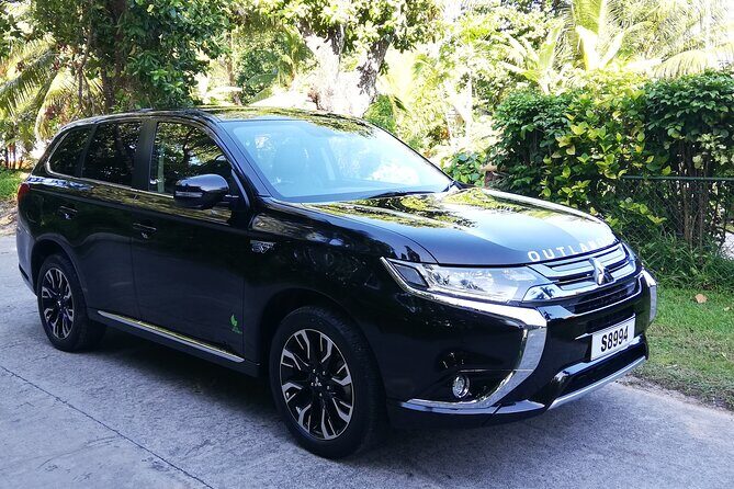 Private Transfer from Hotel to PRASLIN Airport - Who Should Consider This Service?