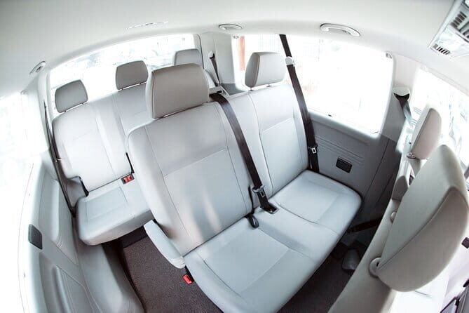 Private Transfer from TPE-Taoyuan int. Airport to Taipei City - A Closer Look at the Service