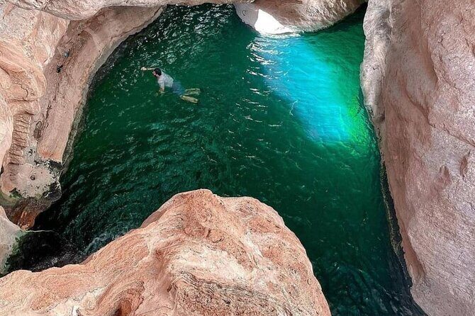 Private Trip in Wadi Shab - An In-Depth Look at the Wadi Shab Private Trip