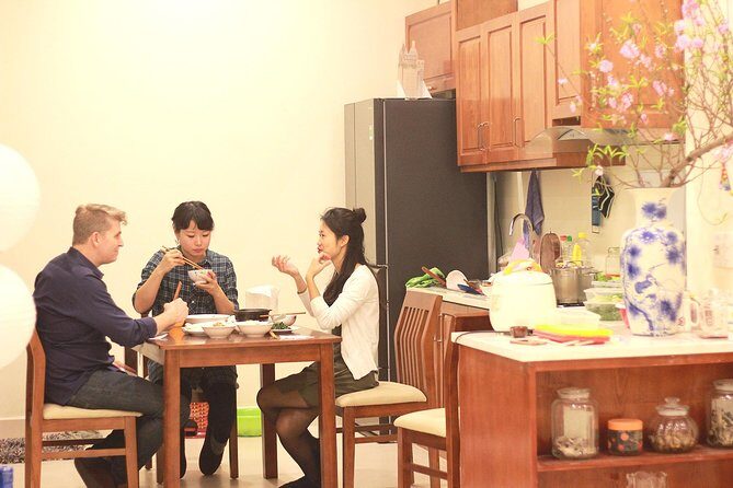 Private Vietnamese Cooking Class in Hanoi with a Local - The Itinerary: What to Expect