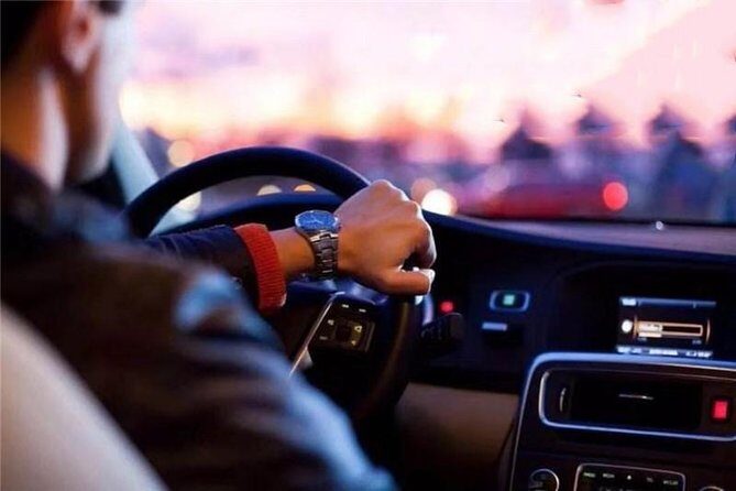 Pudong airport one way transfer to or from hotel in shanghai downtown - Clear and Personalized Meet-and-Greet Service