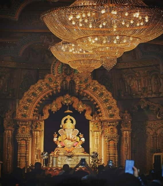 Pune: Sacred Sites Walking Tour of Old City with Snacks - What to Expect on This Sacred Walk