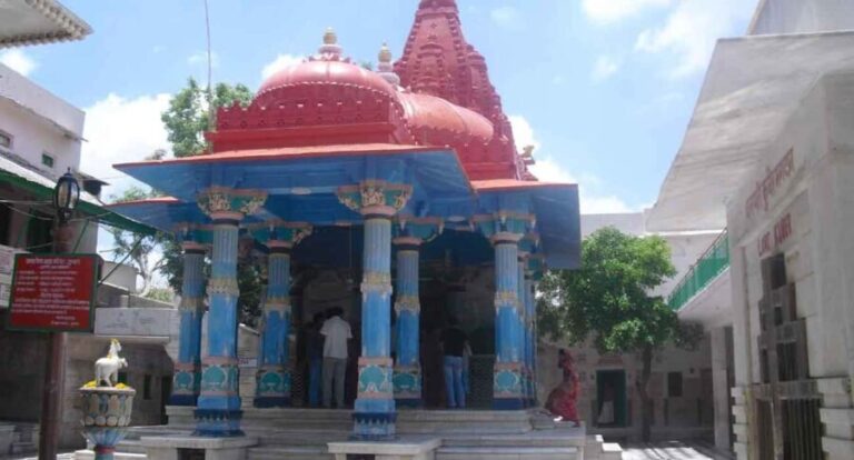 Pushkar : Explore Pushkar Walking Tour With Guide - The Itinerary: A Deep Dive
