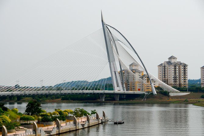 Putrajaya City Tour from Kuala Lumpur - Authentic Insights from Travelers