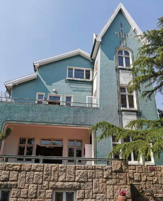 Qingdao: Badaguan Scenic Area Guided Walking Tour - The Practical Side: How the Tour Works