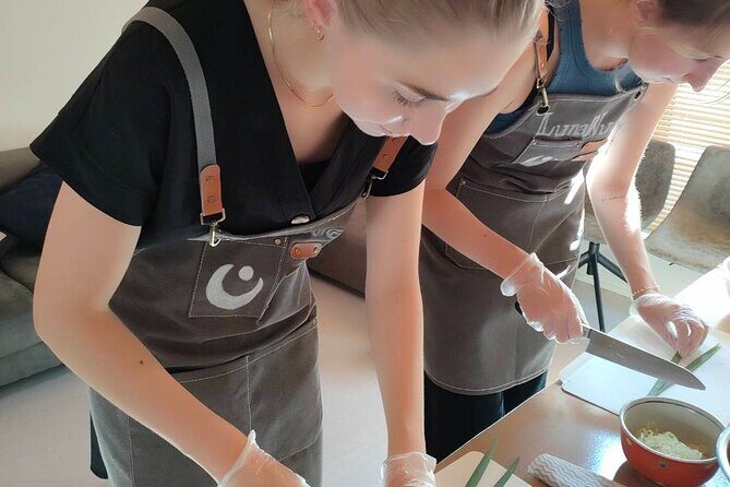Ramen Cooking Class in Tokyo with Pro Ramen Chef/Vegan possible - The Sum Up