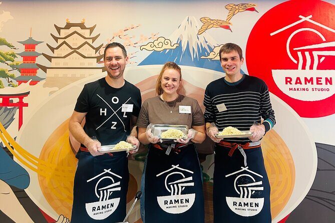 Ramen-Making Experience in the Osaka Castle Area with Souvenir - Detailed Breakdown of the Itinerary