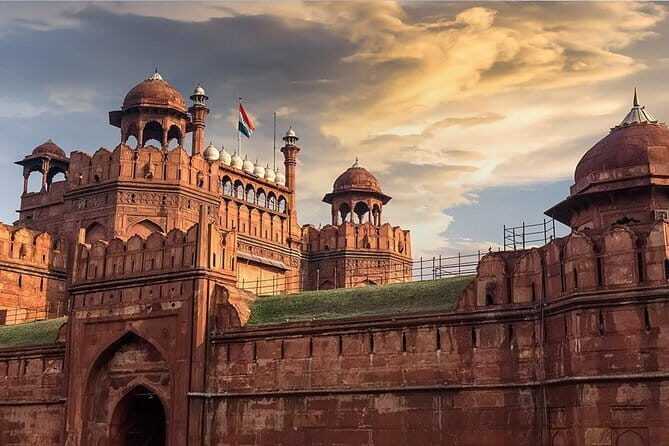 Red Fort Fast Track Entry Ticket in Delhi 2 hours Tour - Weighing the Value: Price and Practicality