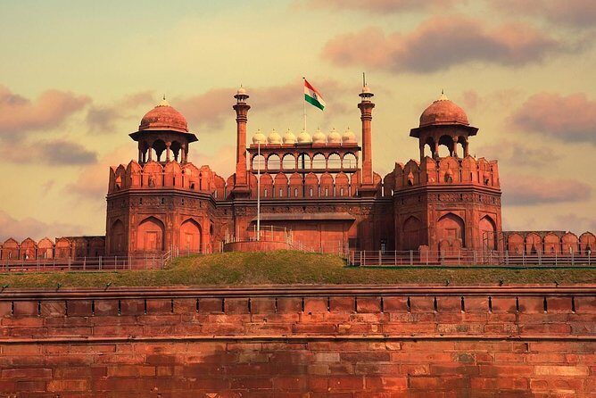 Red Fort Skip-the-Line E-tickets & guide Delhi transfers - The Red Fort Itself: An Architectural and Cultural Marvel