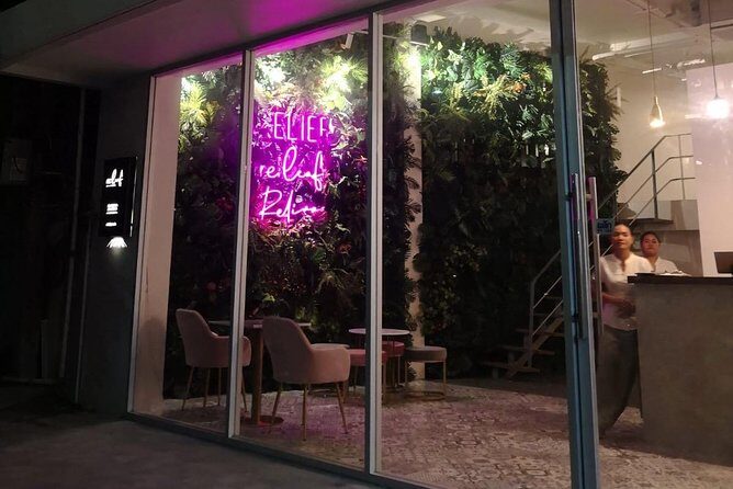 re:leaf spa and massage - The Booking and Location Experience