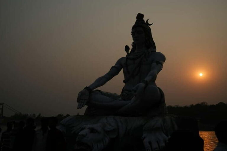 Rishikesh: Full-Day Sightseeing Tour with Ganga Aarti - What Makes This Tour Stand Out?