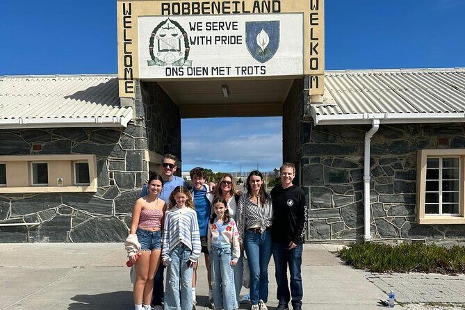 Robben Island, Kirstenbosch Garden, Groot Constantia Private Tour - What’s Included and What to Budget For