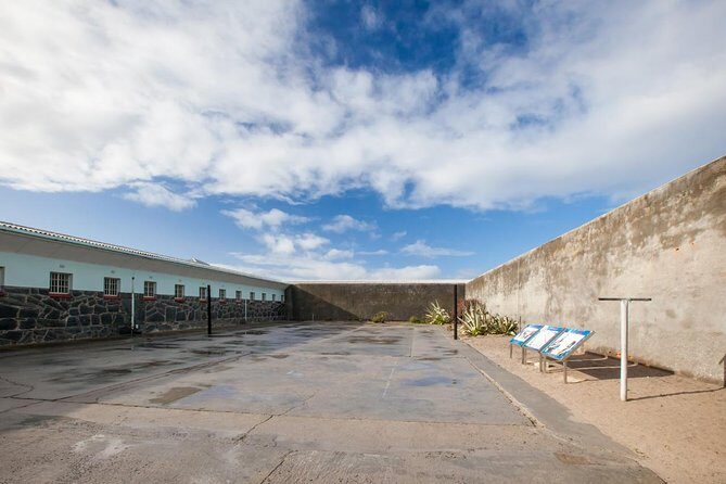 Robben Island tour with additional stops at famous spots!! - Additional Stops and Cultural Enrichment