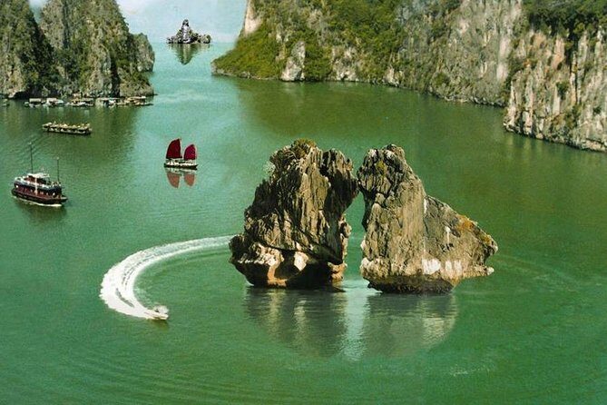 Round-Trip Hanoi to Halong Private Vehicle Charter - Who Will Benefit Most?