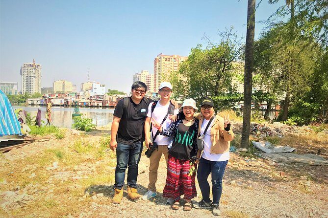Saigon Slum tour, Chillspots tour by scooter | Female driver - Assessing the Value