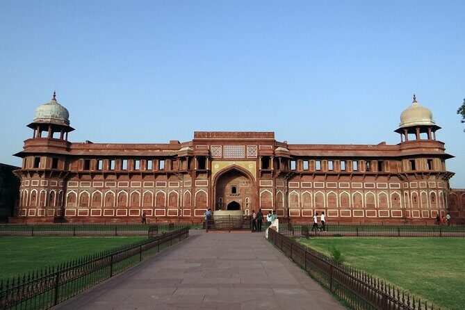 Same Day Agra Tour By Luxury Gatimaan Train From Delhi - The Value: What You’re Getting