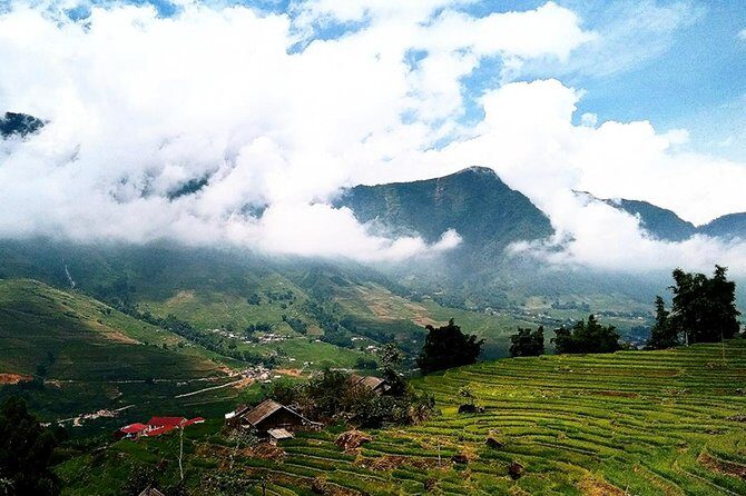 Sapa Motorbike Tour 1 Day| See All Of Rice Fields & Valleys in One Day - The Practical Side: What to Expect