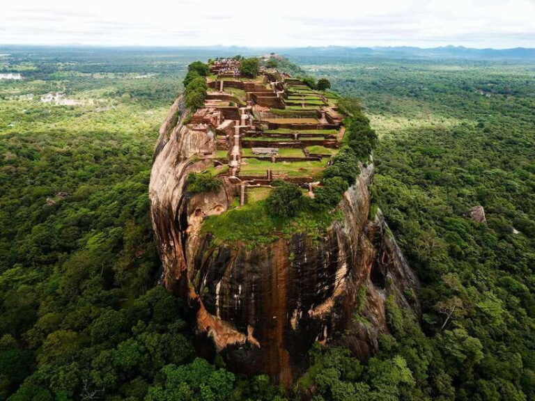Scenic Sri Lanka 4-day tour - The Itinerary Breakdown: What to Expect Day by Day