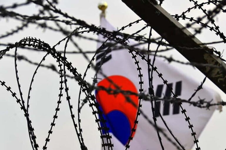 Seoul: DMZ & Live Talk with North Korean Defector - Who Would Love This Tour?