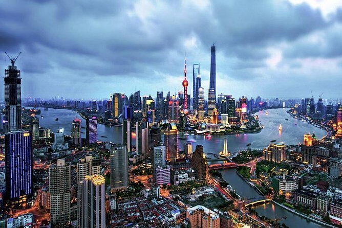 Shanghai Downtown Hotel to Pudong Airport One Way Private Transfer - The Itinerary: What You Can Expect