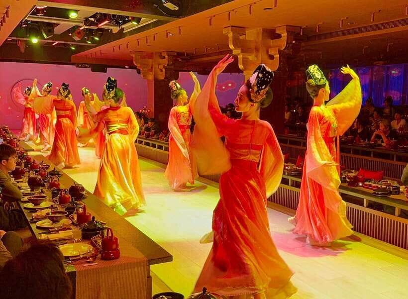 Shanghai Guided Royal Banquet Photo (Incl) with Massage Opt - Pricing & Value Analysis