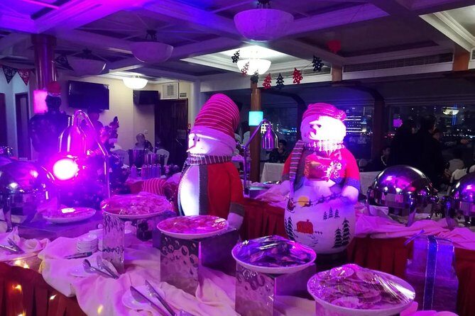 Shanghai Huangpu River Night Cruise with Buffet Dinner - Analyzing the Value and Who Would Enjoy This Tour