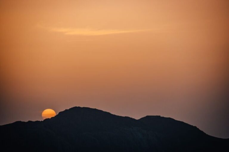 Sharm El Sheikh: Mount Sinai & St. Catherine Monastery Tour - Climbing Mount Sinai: What to Expect