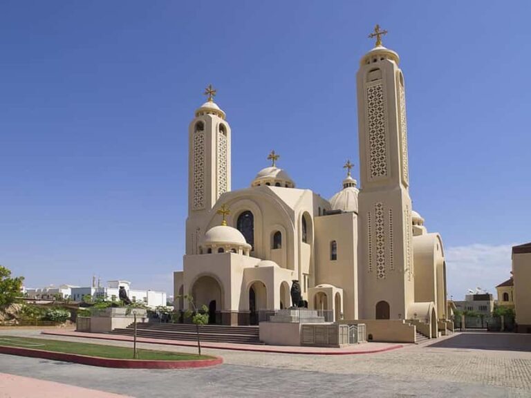Sharm El Sheikh: Private City Tour with Seafood Dinner - The Value of This Tour