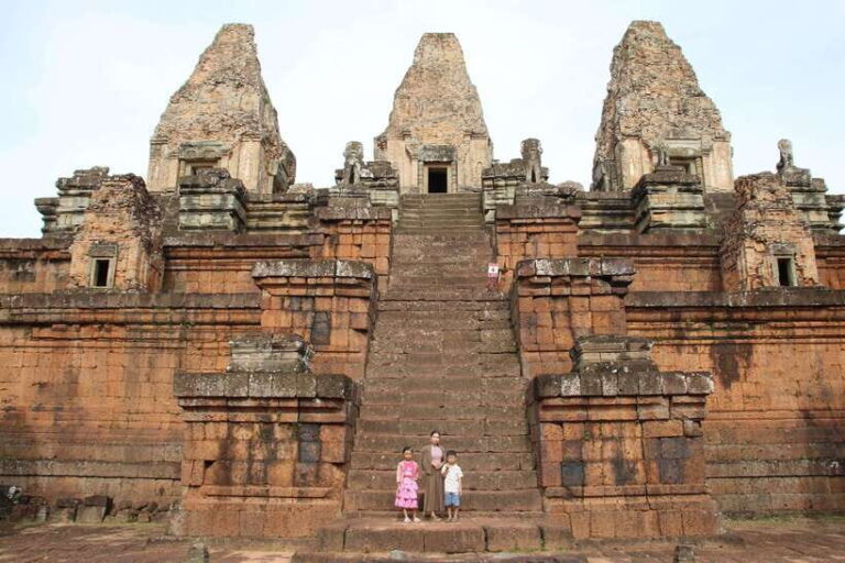 Siem Reap: 3-Day Budget Tour with Angkor Wat & Village Visit - How the Tour Adds Value