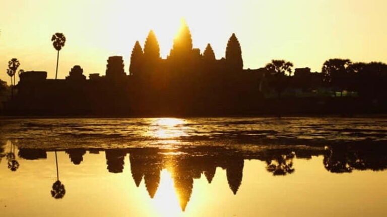 Siem Reap: Angkor Wat Private Tour with Sunrise - Transportation and Comfort