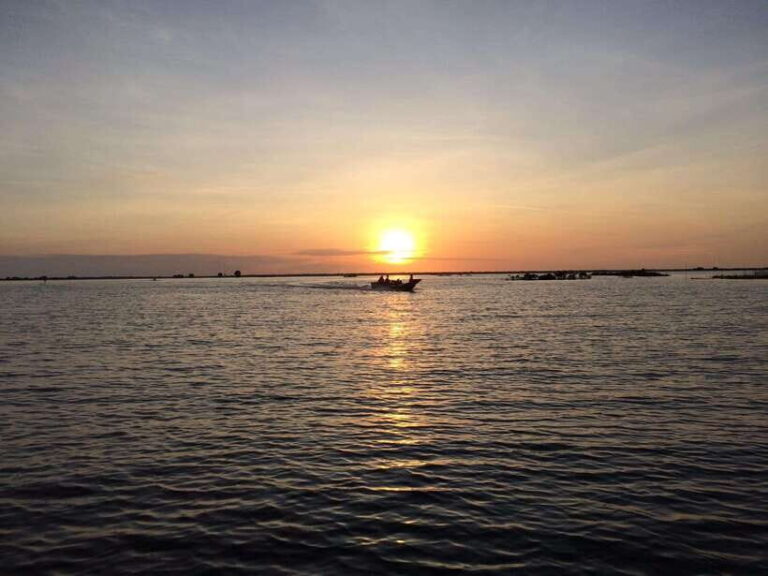 Siem Reap Floating Village Tour, Kompong Phluk Tour - Who Will Love This Tour?