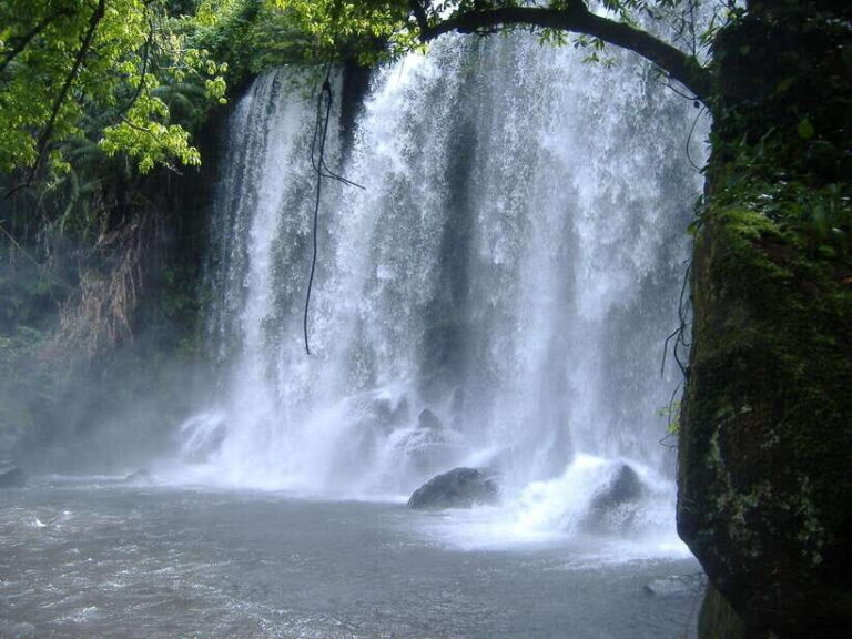 Siem Reap: Kulen Mountain Waterfall and Historical Wonders - The Itinerary: What to Expect on the Day