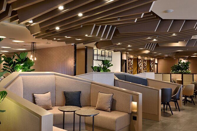 Singapore Changi Airport (SIN) T1/T2/T3/T4 VIP Lounge Access - Who Will Love This Experience?