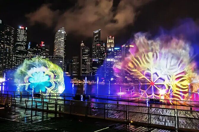 Singapore River Cruise, Night Garden Rhapsody, Spectra Light Tour - The Singapore River Cruise: A Relaxing Perspective